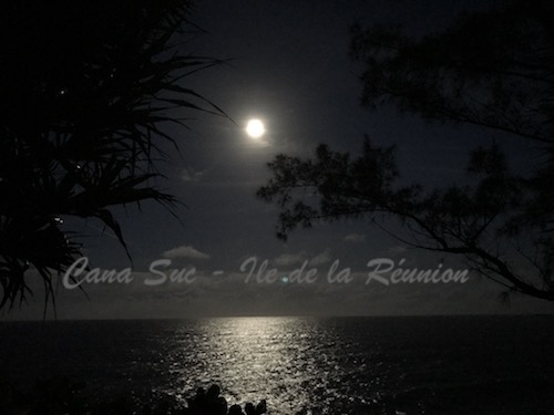 Lune vue depuis la maison des propriétaires